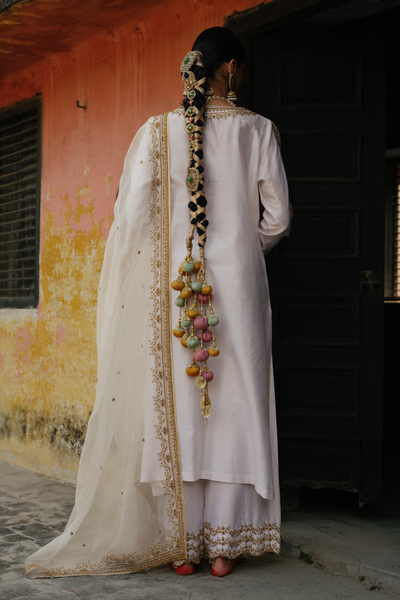 Ojasvi Kurta Set
