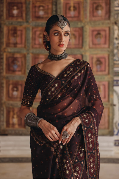 Uthira Saree