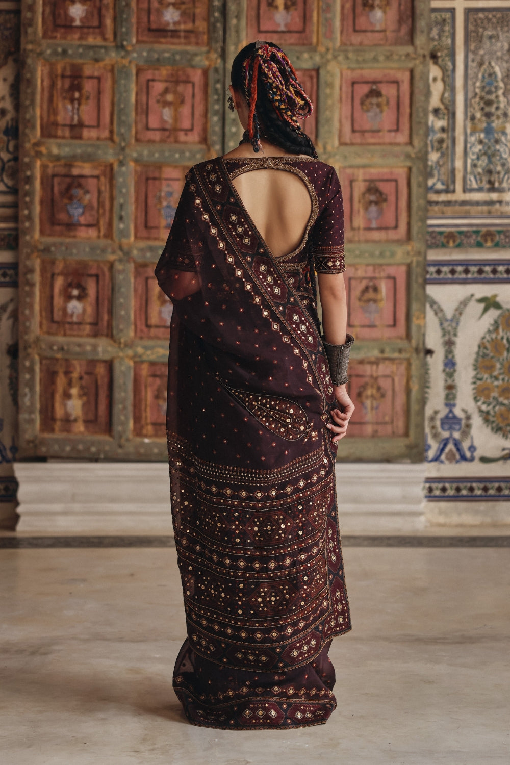 Uthira Saree