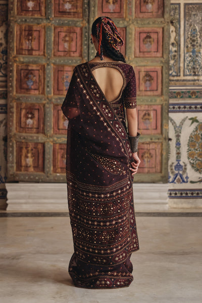 Uthira Saree