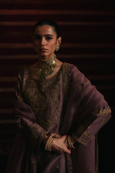 Keya Sharara Set