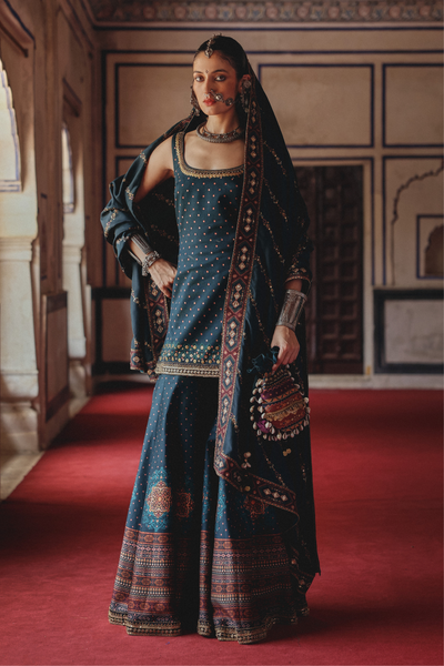 Rajvi Sharara Set