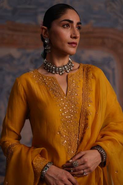 Inira Kurta Set