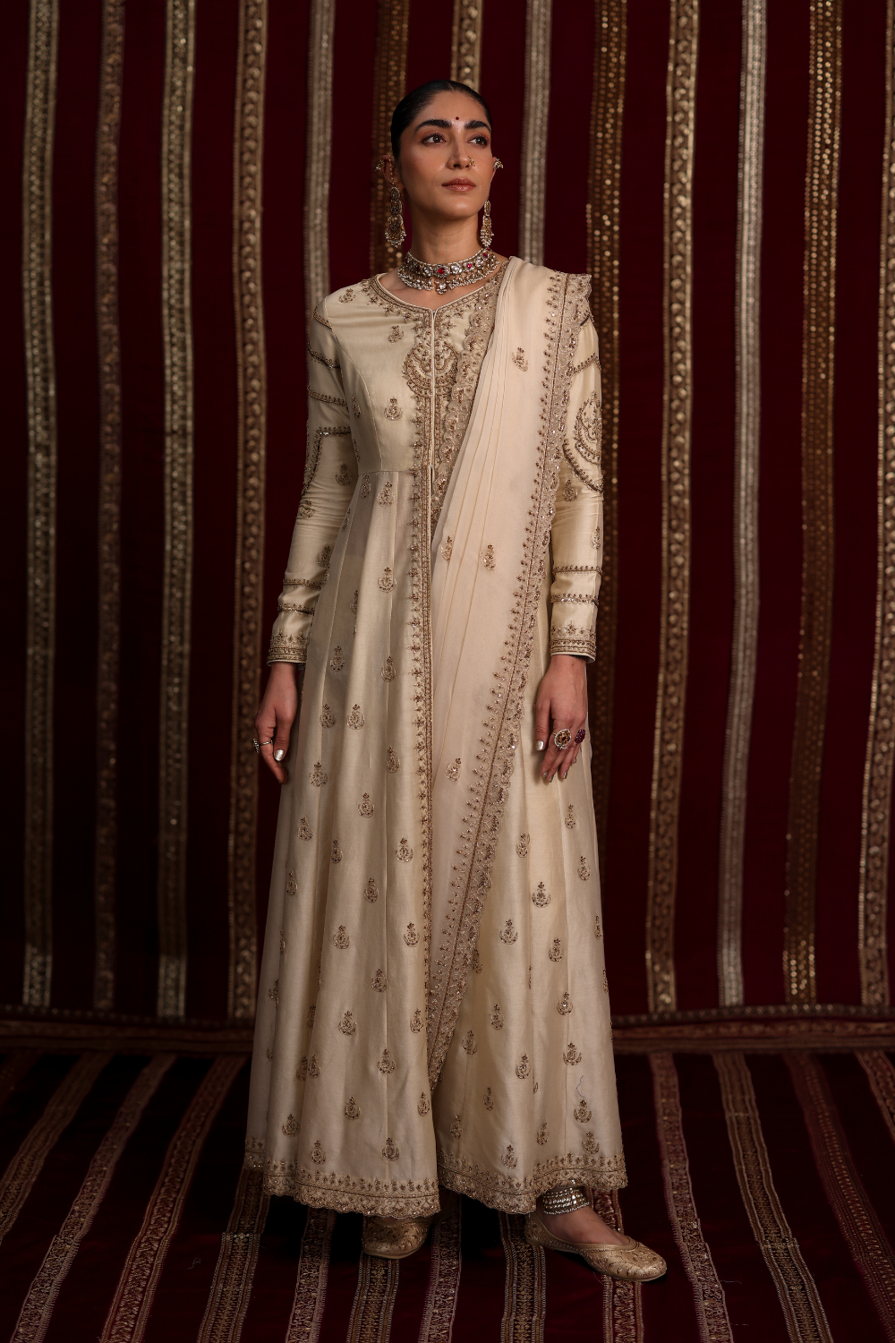 Varenya Jacket Set