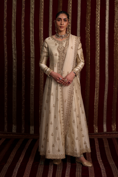 Varenya Jacket Set