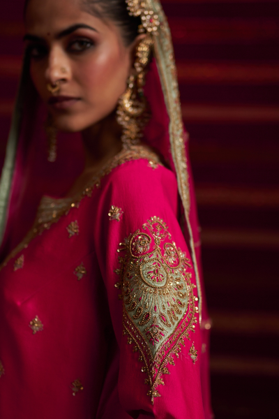 Dhanya Suit Set