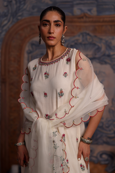 Umika Kurta Set