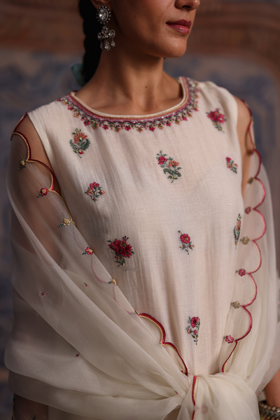 Umika Kurta Set