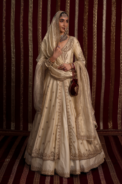 Vansha Lehenga Set