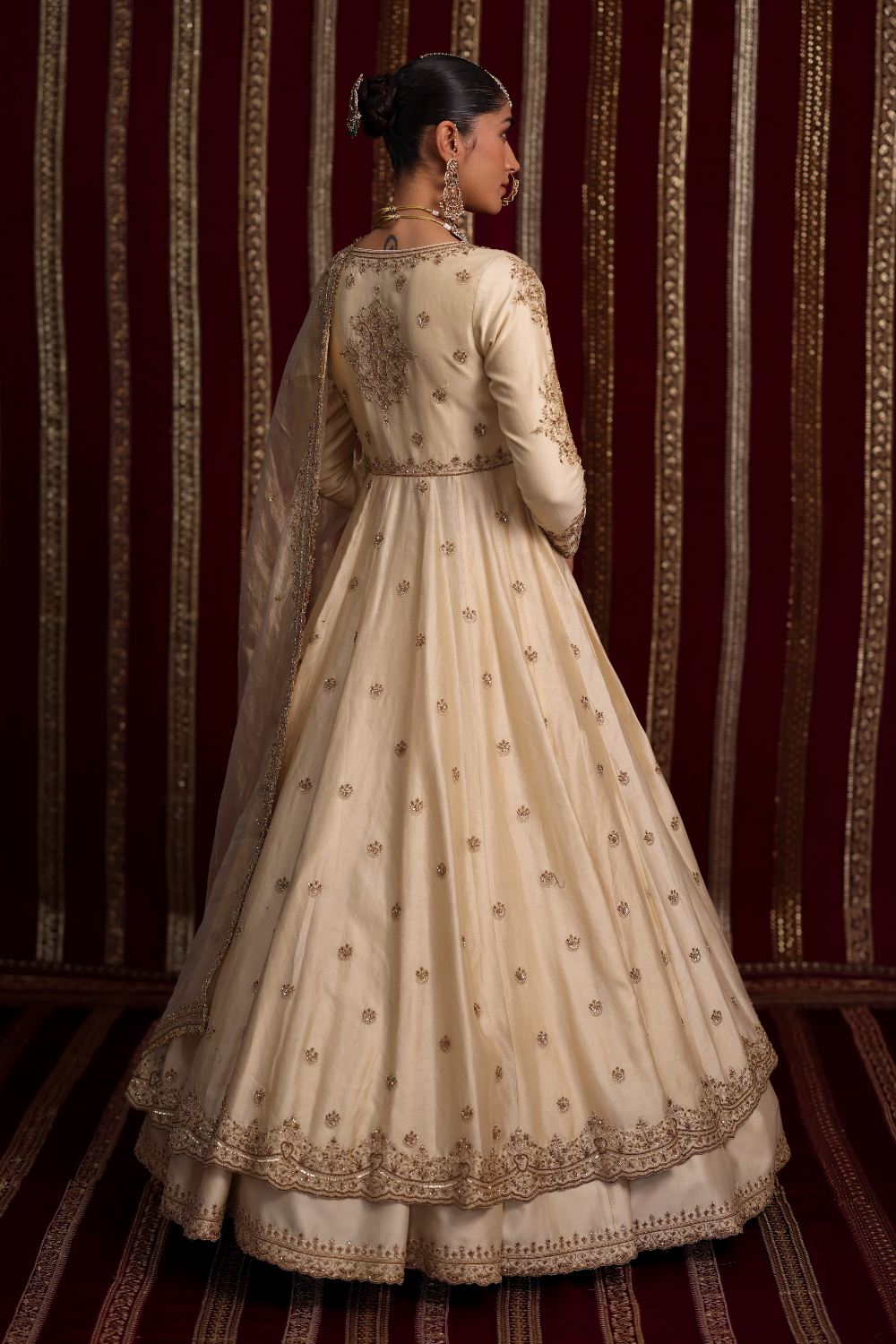 Vansha Lehenga Set