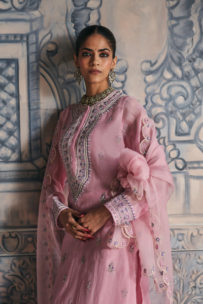 Iraja Kurta Set