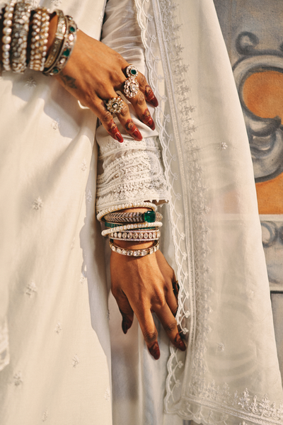 Akruti Kurta Set