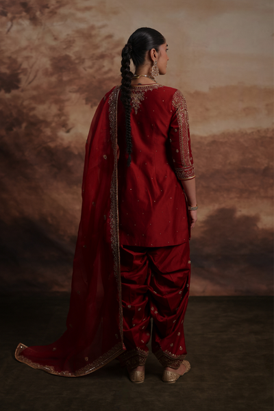 Yusra Salwar Set