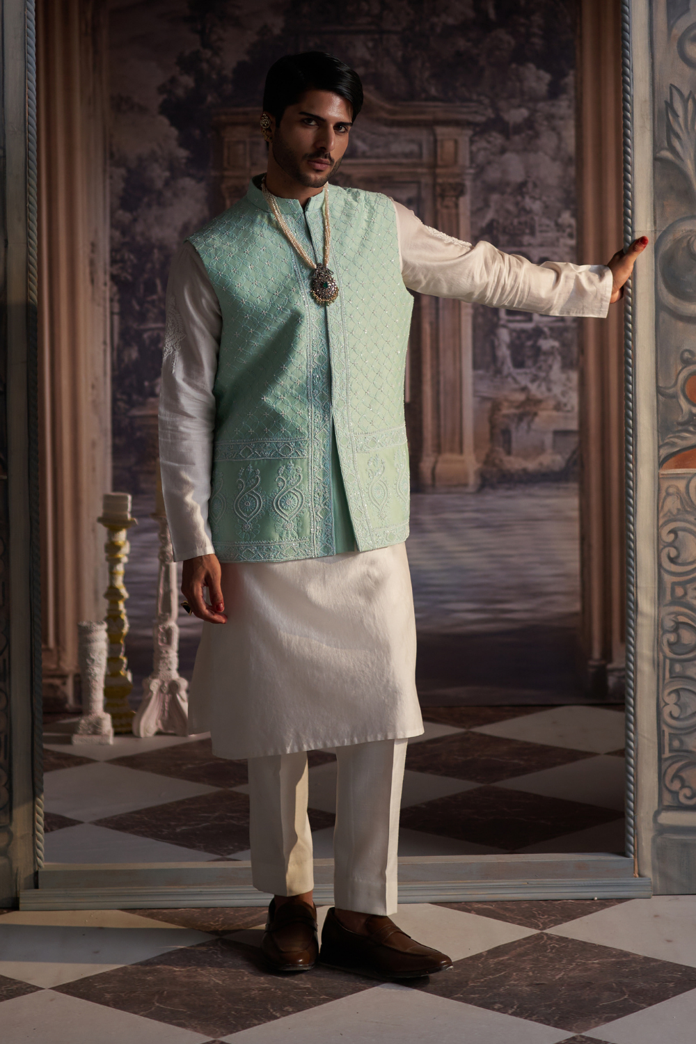 Advay Jacket Set
