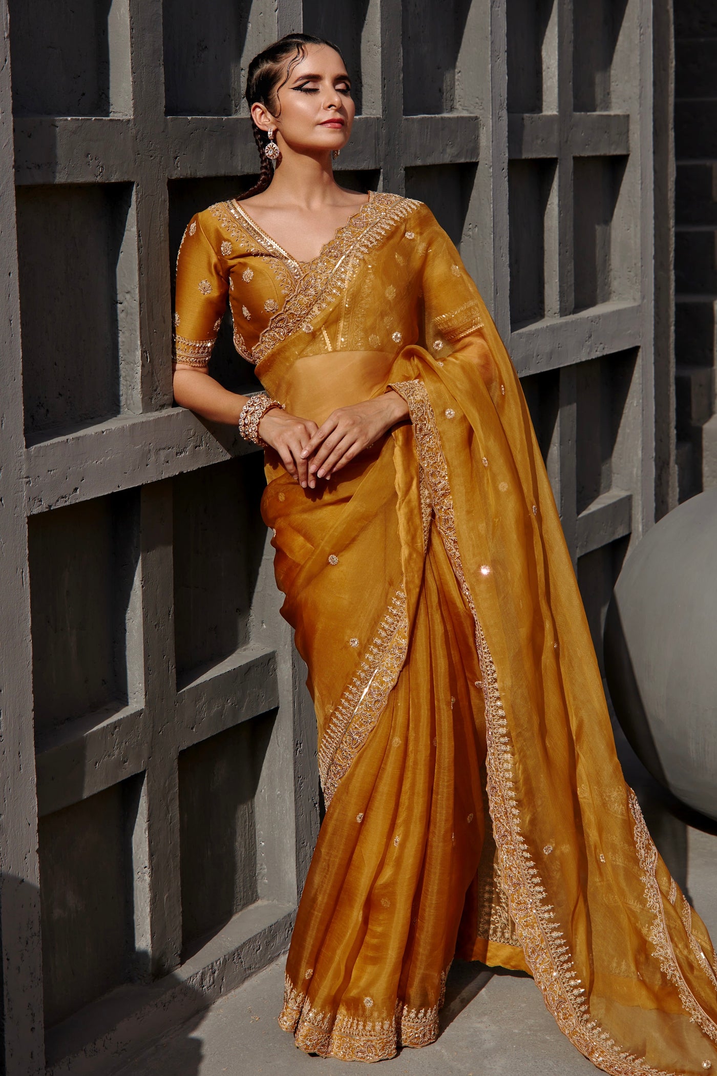 Zara Saree